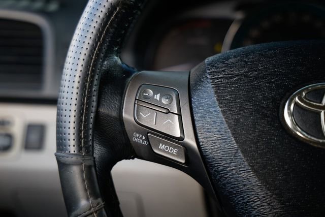 Used 2012 Toyota Venza XLE image 27