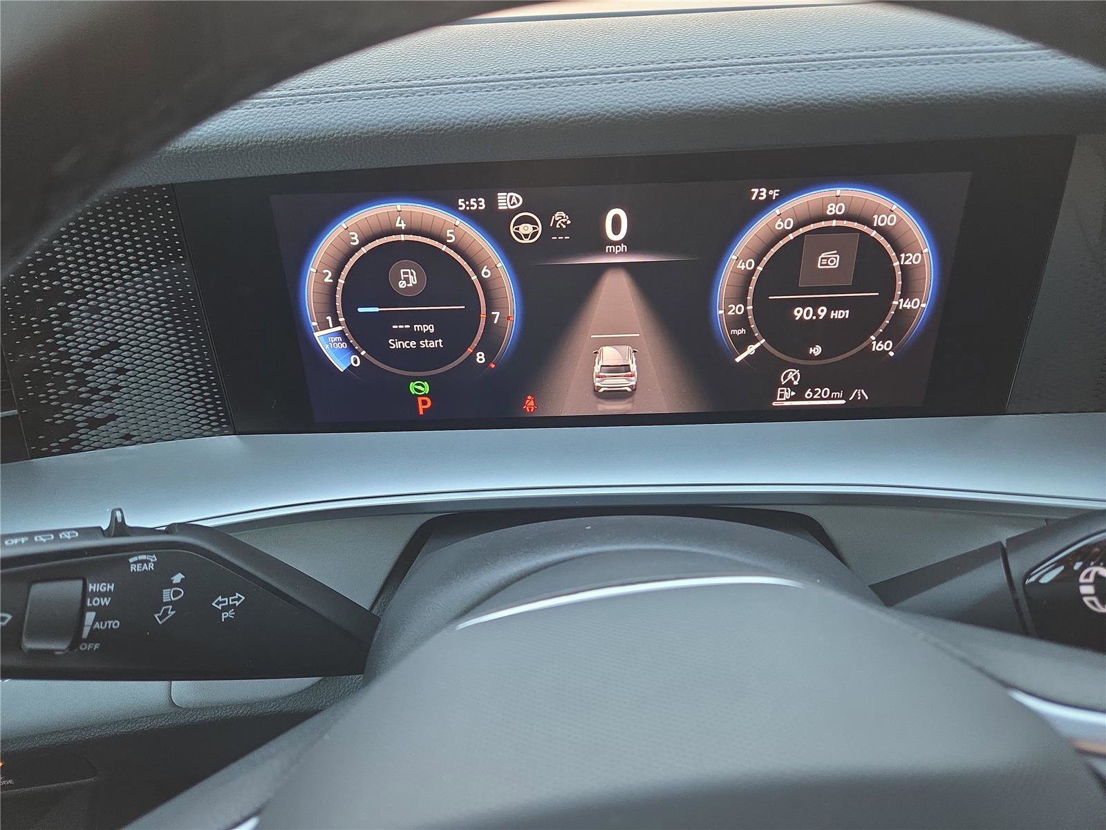 New 2025 Volkswagen Tiguan SE R-Line image 15