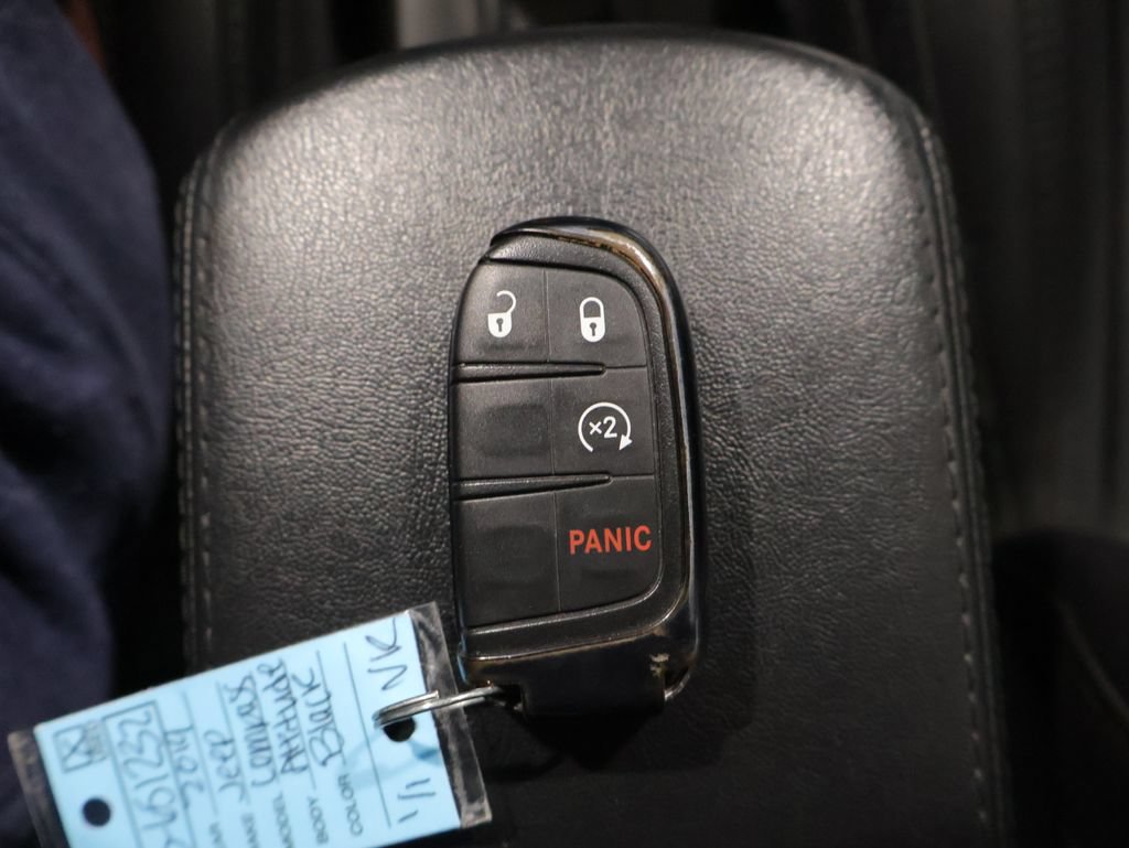 Used 2019 Jeep Compass Latitude AWD/4WD image 27
