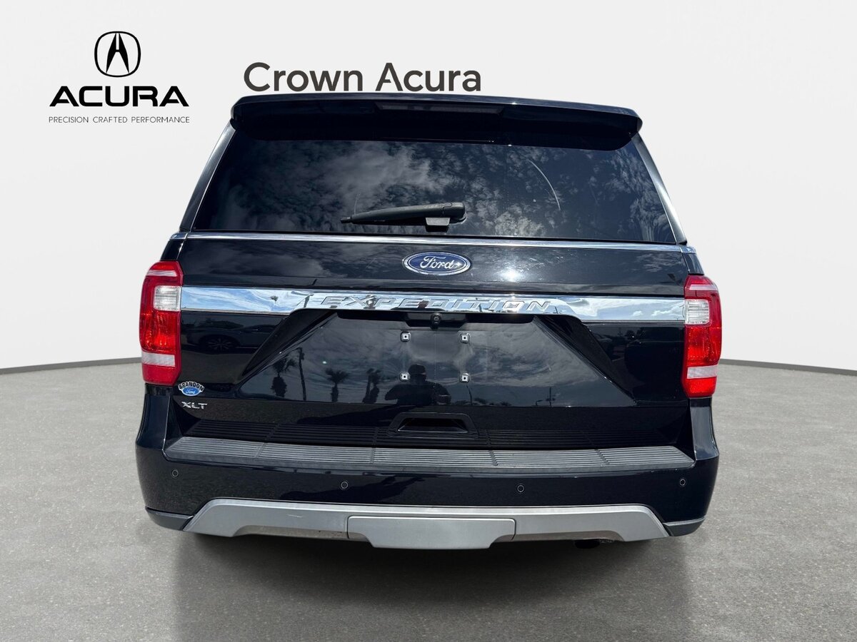 Used 2020 Ford Expedition XLT w/ Equipment Group 202A RWD image 8