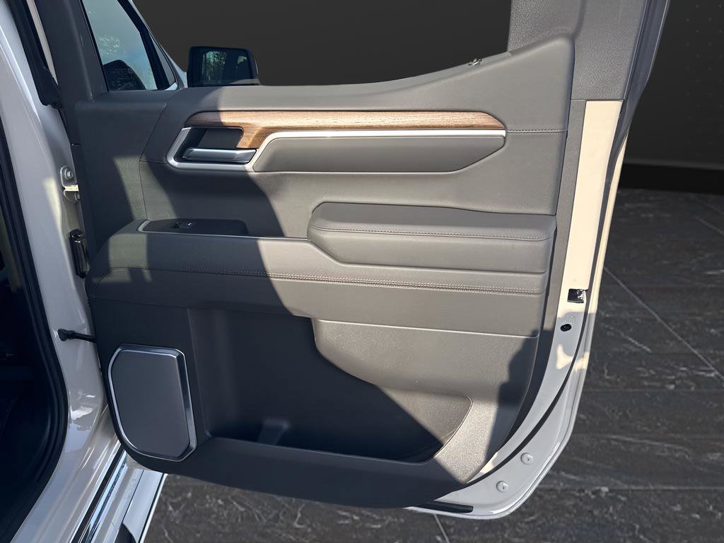 New 2026 Chevrolet Silverado 1500 High Country w/ High Country Premium Package image 45