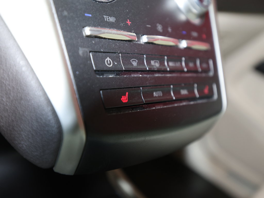 Used 2019 Lincoln MKC Select w/ Select Plus Package FWD image 20