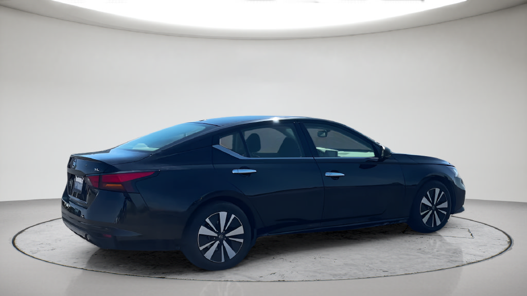Used 2019 Nissan Altima 2.5 SL FWD image 9