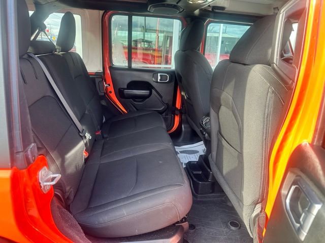 Used 2023 Jeep Wrangler Unlimited w/ Cold Weather Group image 12