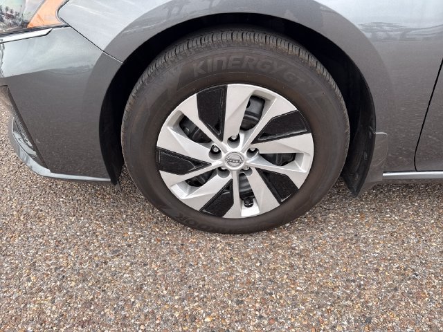 Certified 2025 Nissan Altima 2.5 S FWD image 26