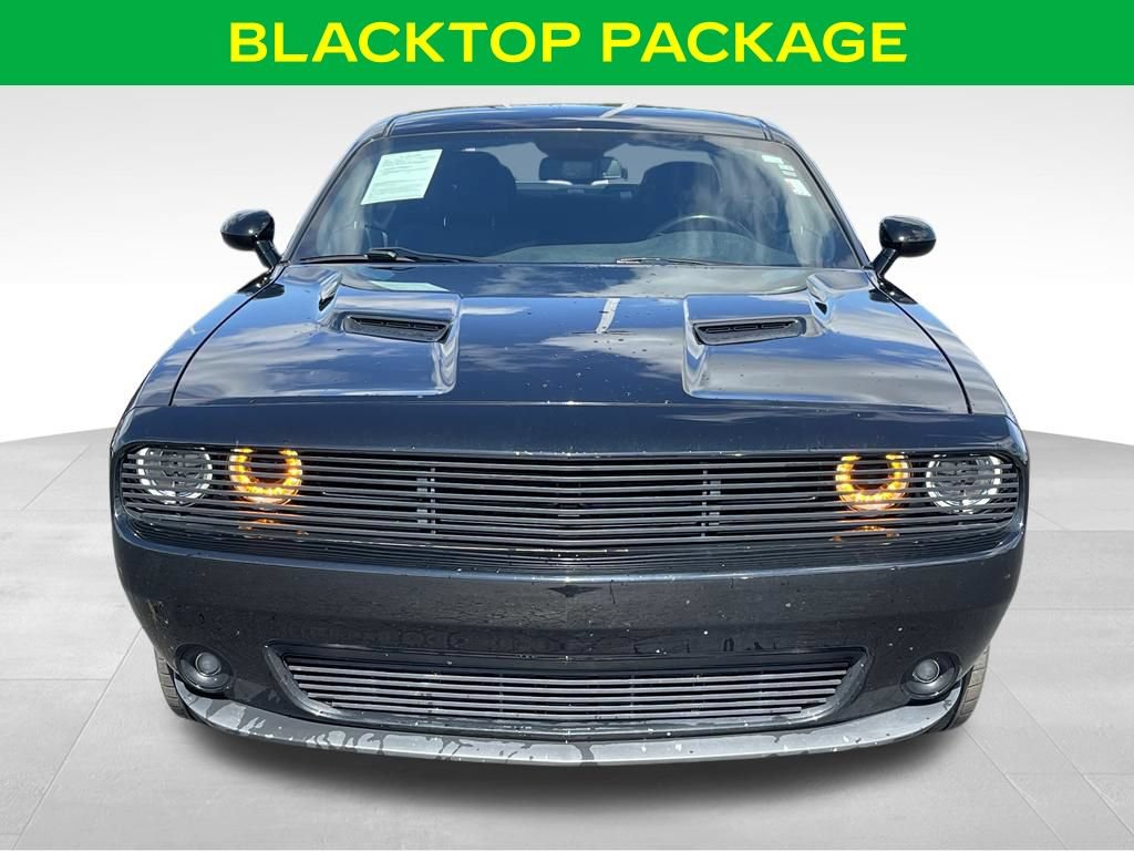 Used 2022 Dodge Challenger SXT w/ Blacktop Package AWD/4WD image 3