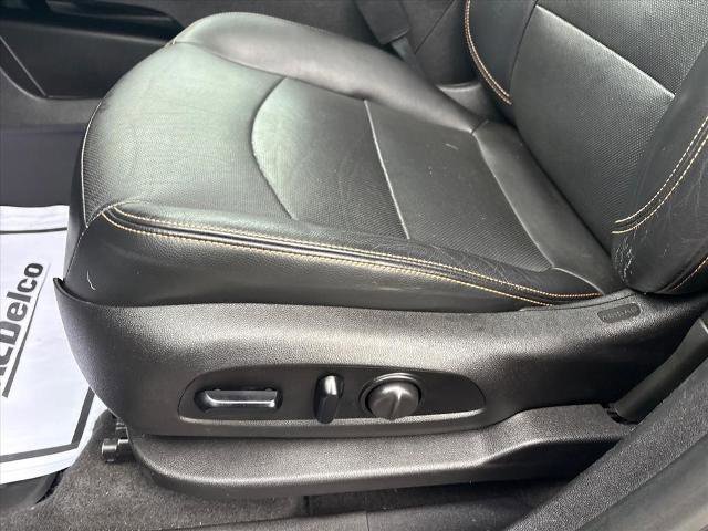 Certified 2018 GMC Terrain SLT w/ Preferred Package image 19