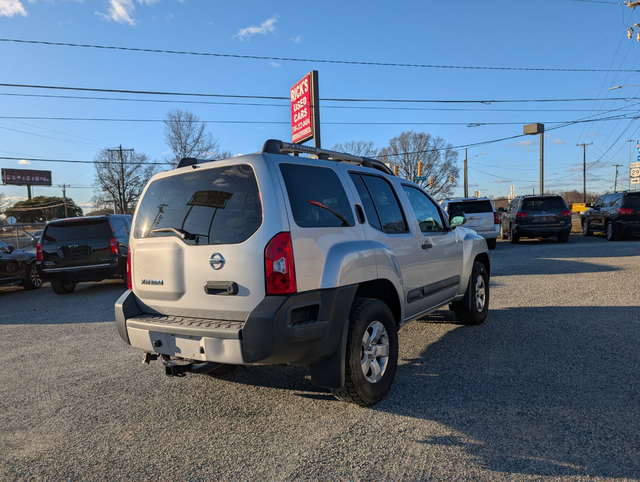 Used 2011 Nissan Xterra S image 5