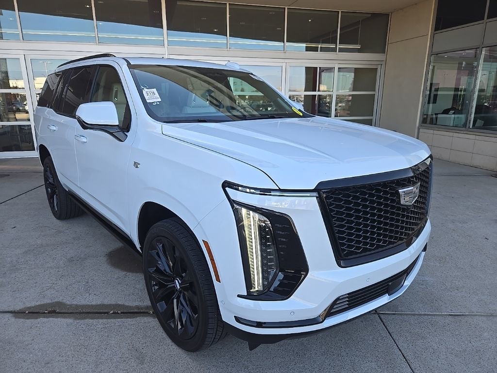 Used 2026 Cadillac Escalade Platinum Sport w/ LPO, ONYX Package image 3