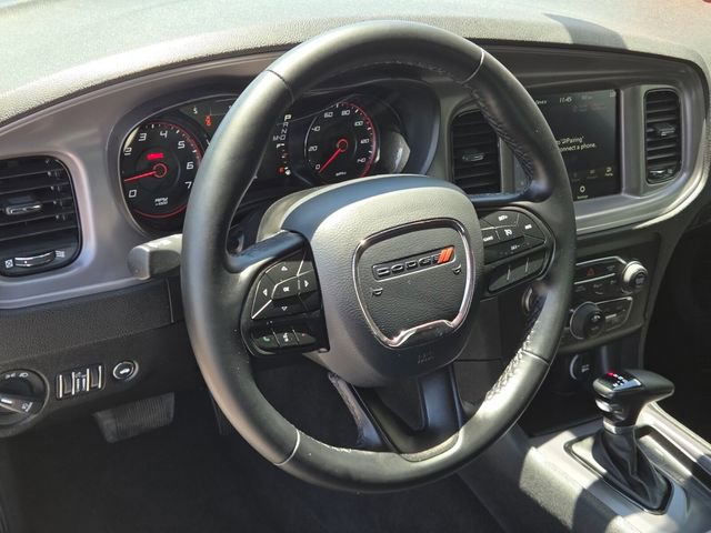 Used 2023 Dodge Charger SXT w/ Blacktop Package AWD/4WD image 18