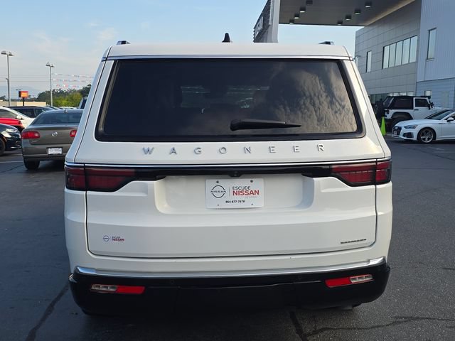 Used 2024 Jeep Wagoneer Series II w/ Flexible Seating Group RWD image 4