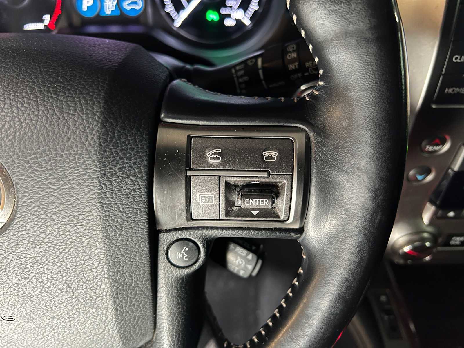 Used 2018 Lexus GX 460 Premium AWD/4WD image 26