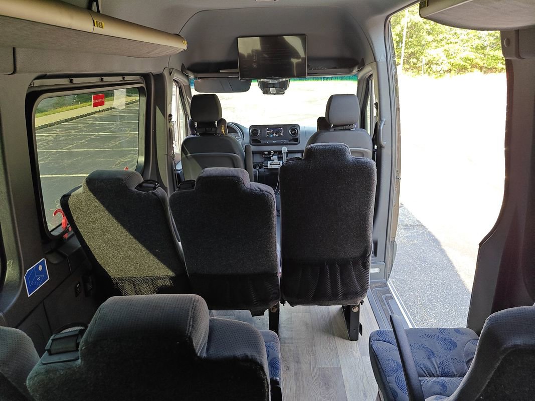 Used 2019 Mercedes-Benz Sprinter 2500 image 33