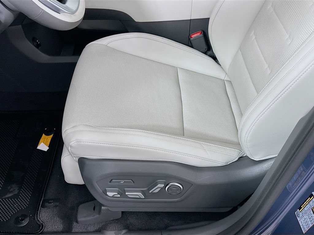 New 2026 Hyundai Santa Fe Calligraphy FWD image 20