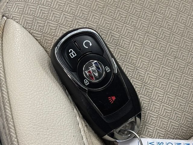 Used 2023 Buick Encore GX Preferred w/ Cold Weather Comfort Package FWD image 27