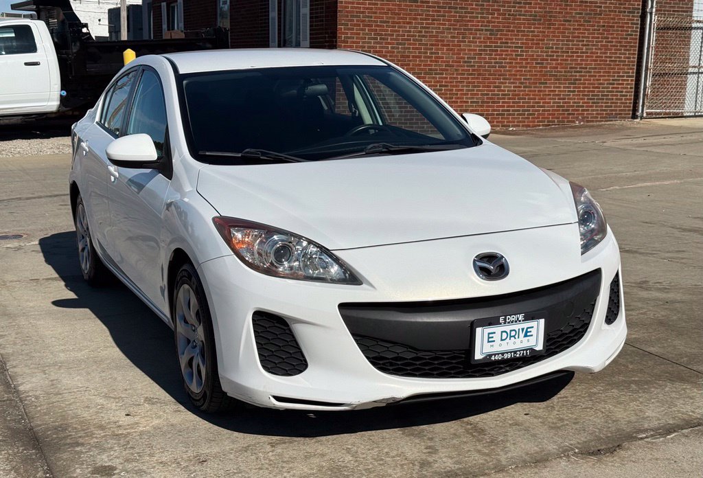 Used 2012 MAZDA MAZDA3 i Sport FWD image 3