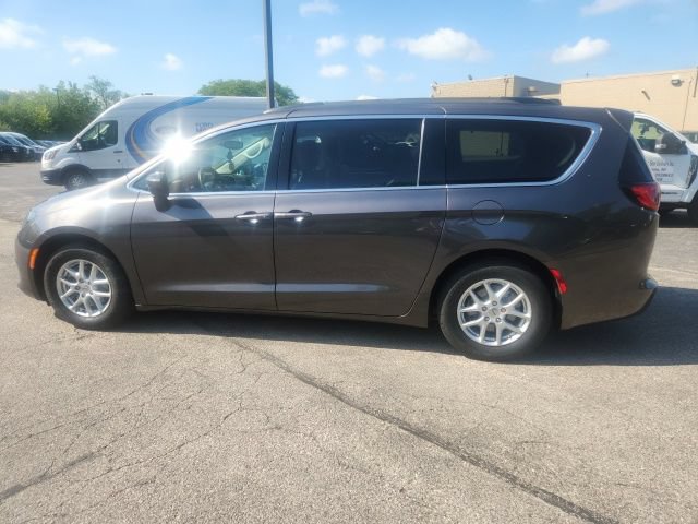 Used 2021 Chrysler Voyager Lxi FWD image 8