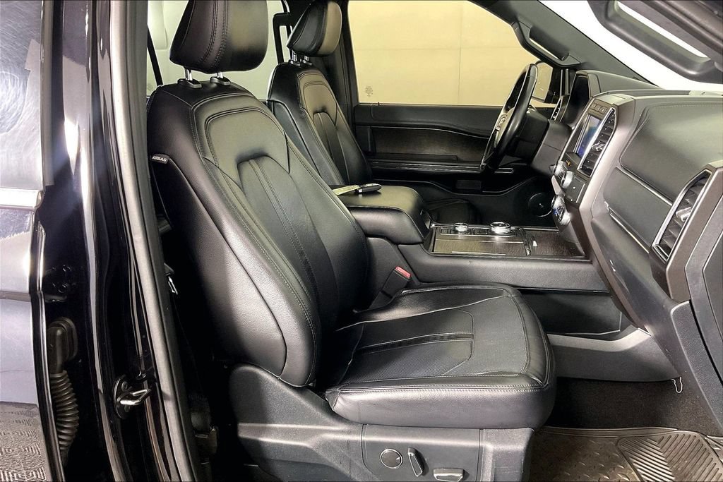 Used 2021 Ford Expedition Max Limited AWD/4WD image 10