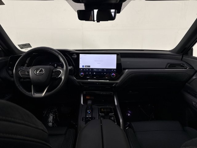 Certified 2026 Lexus TX 350 AWD w/ Technology Package image 28