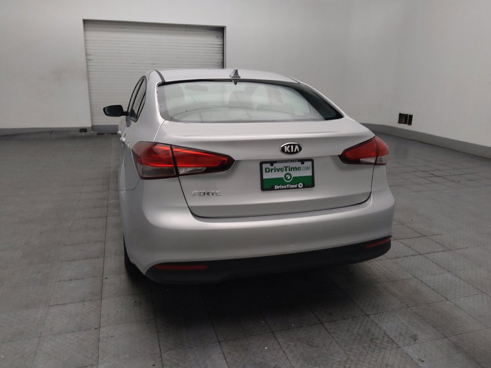 Used 2017 Kia Forte LX FWD image 6