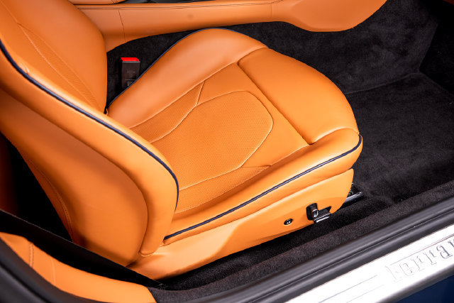 Certified 2022 Ferrari Portofino M RWD image 59
