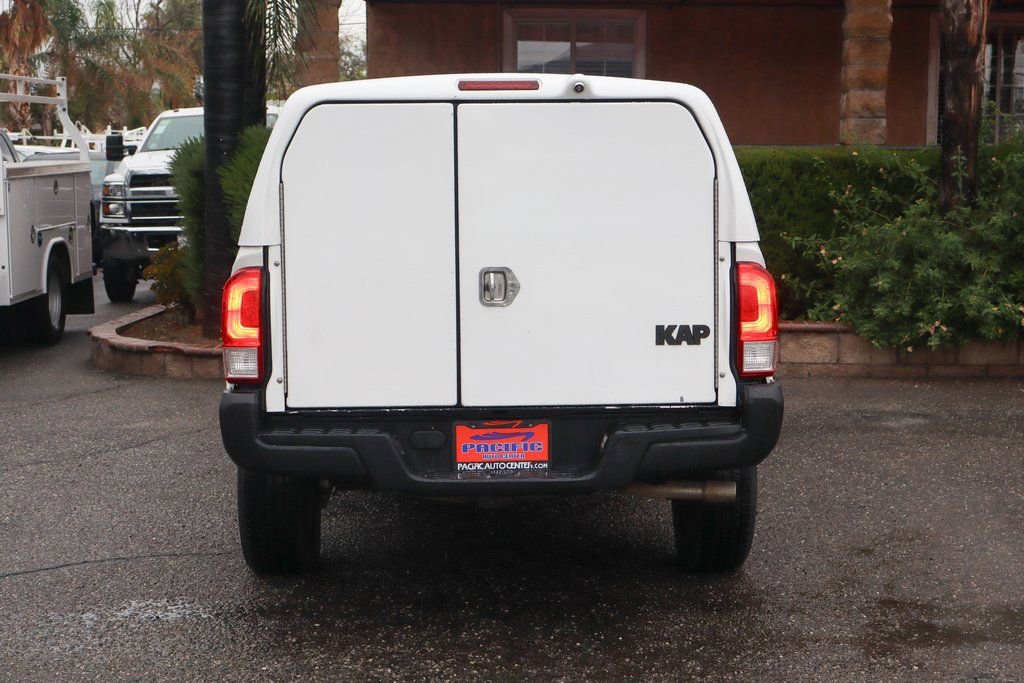 Used 2016 Toyota Tacoma SR image 7