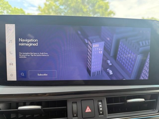 Used 2023 Lexus ES 350 w/ Accessory Package (Z1) FWD image 16