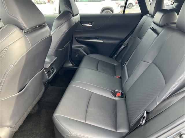 Used 2021 Toyota Venza Limited image 23