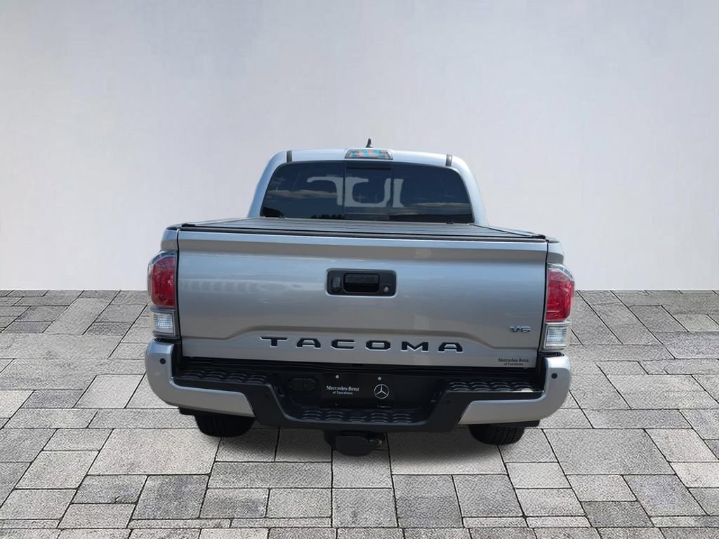 Used 2020 Toyota Tacoma TRD Sport w/ TRD Premium Sport Package AWD/4WD image 6