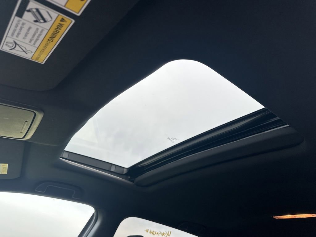 Used 2023 Honda Passport EX-L image 5