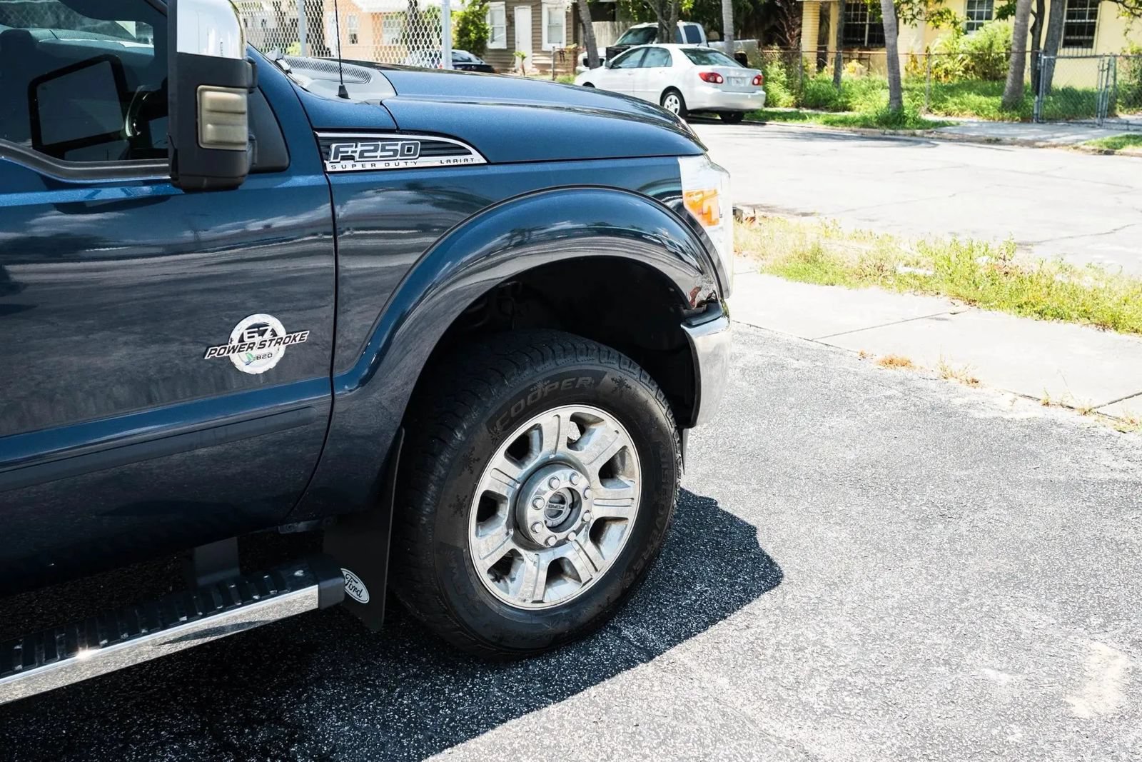 Used 2014 Ford F250 Lariat w/ Chrome Package AWD/4WD image 13