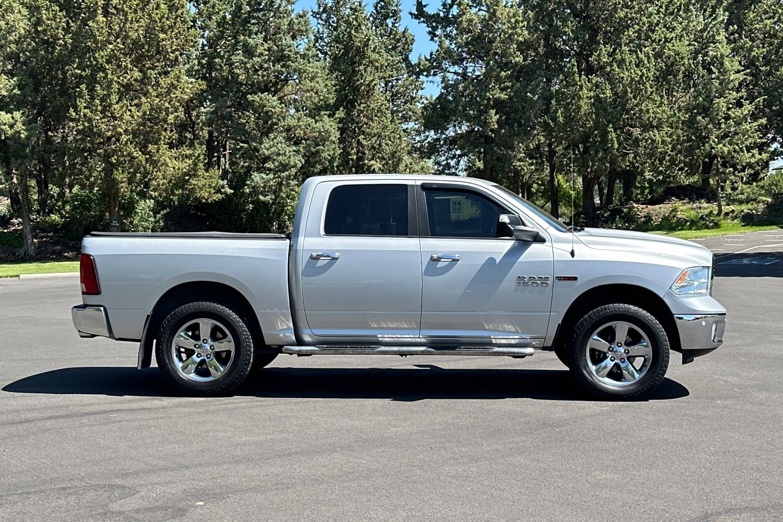 Used 2016 RAM 1500 Big Horn image 3