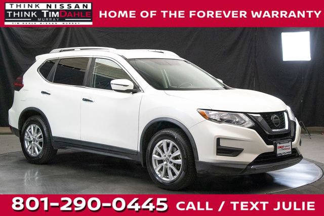 Used 2018 Nissan Rogue SV image 1