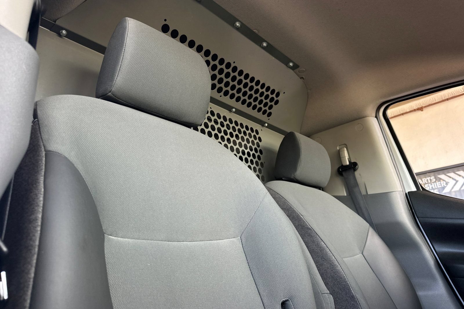 Used 2020 Nissan NV200 SV FWD image 16