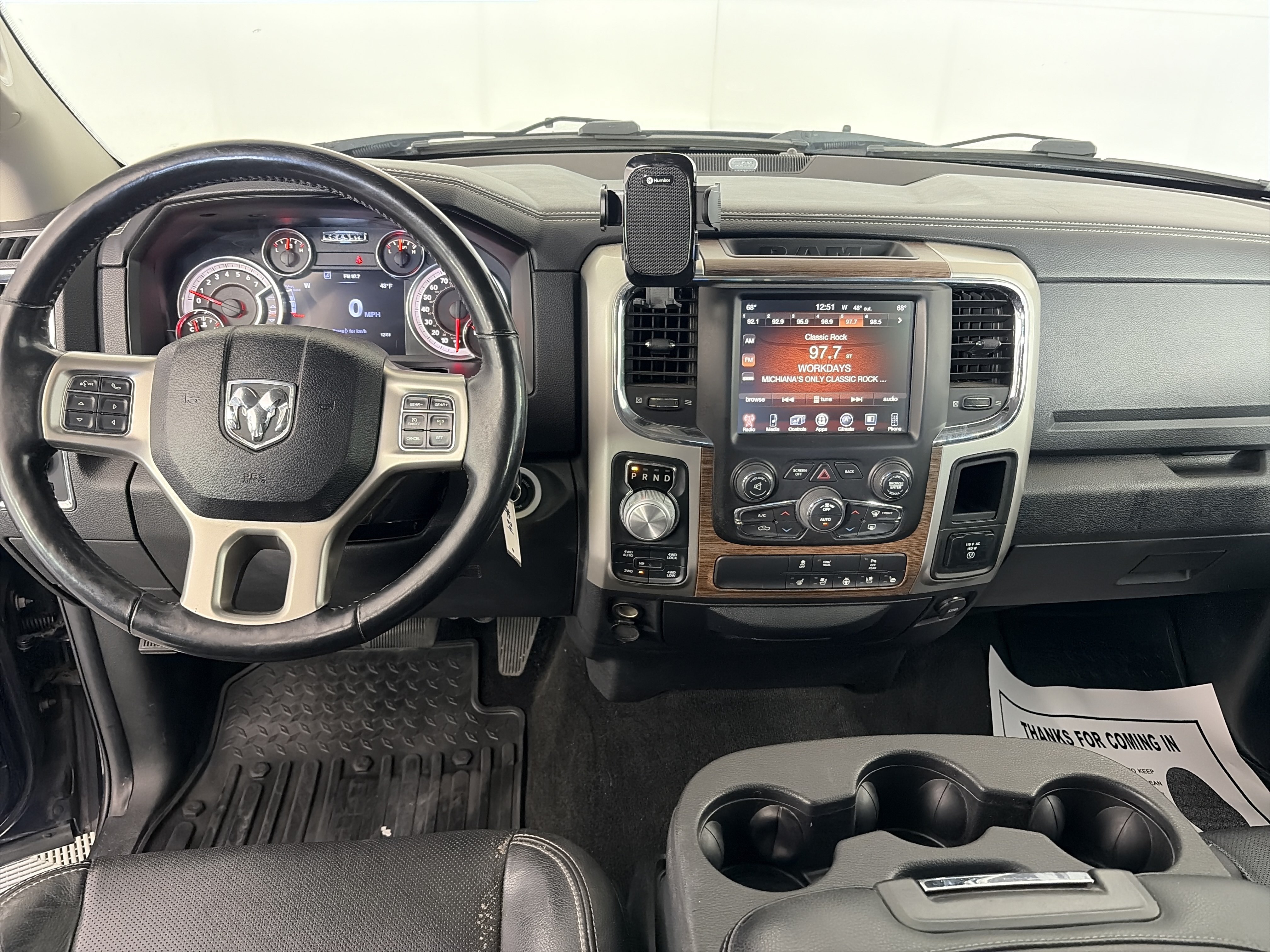 Used 2017 RAM 1500 Laramie AWD/4WD image 3