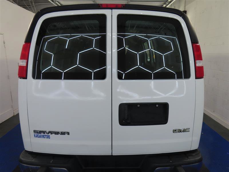 Used 2024 GMC Savana 2500 w/ Driver Convenience Package image 11