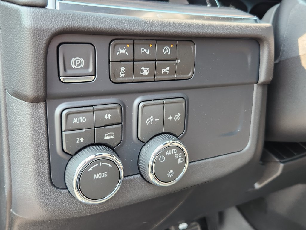 New 2026 Chevrolet Tahoe LS AWD/4WD image 18