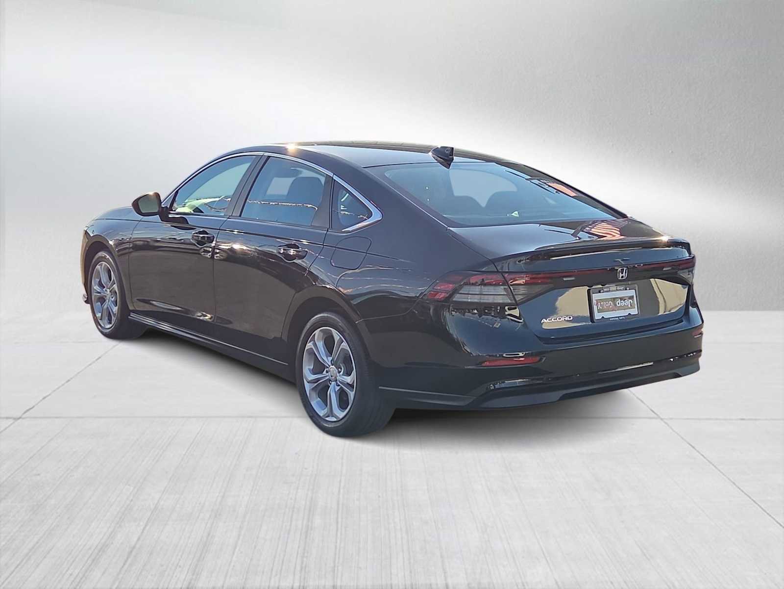 Used 2024 Honda Accord LX image 6