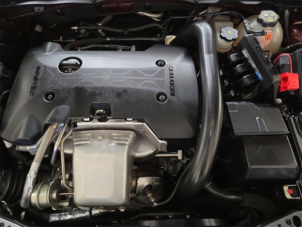 Used 2018 Buick Regal Essence w/ Driver Confidence Package #1 image 33