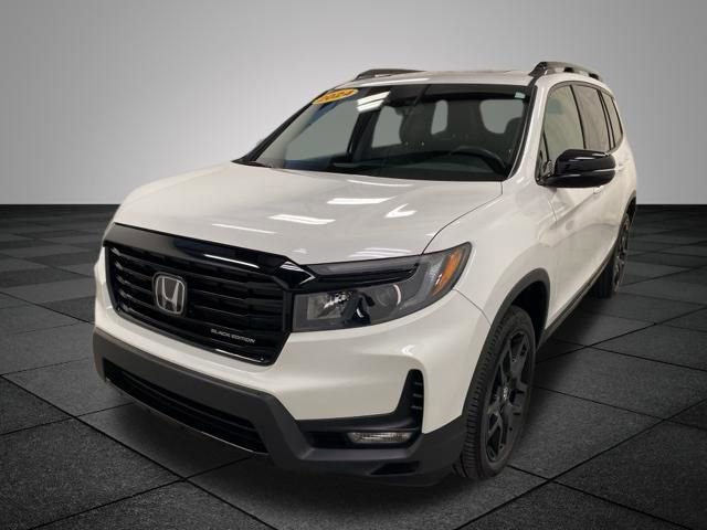 Used 2024 Honda Passport Black Edition image 3