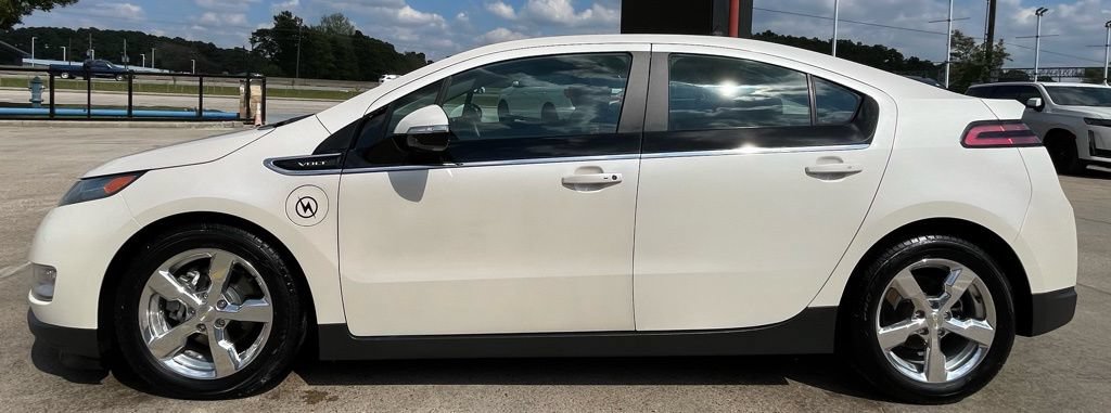 Used 2014 Chevrolet Volt Premium w/ Premium Trim Package FWD image 8