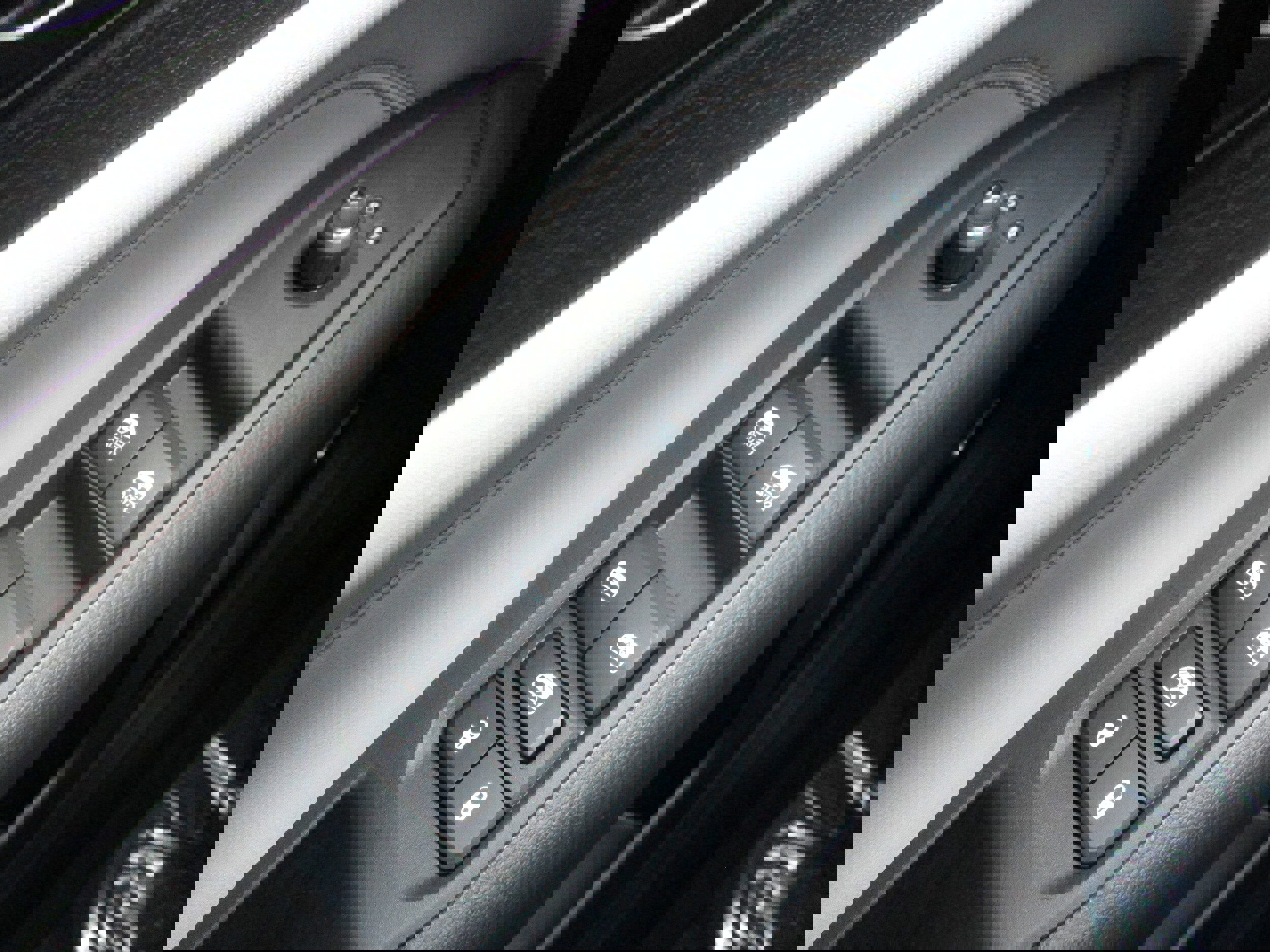 New 2026 Jeep Compass Limited w/ Sun, Sound & Navigation Group image 34