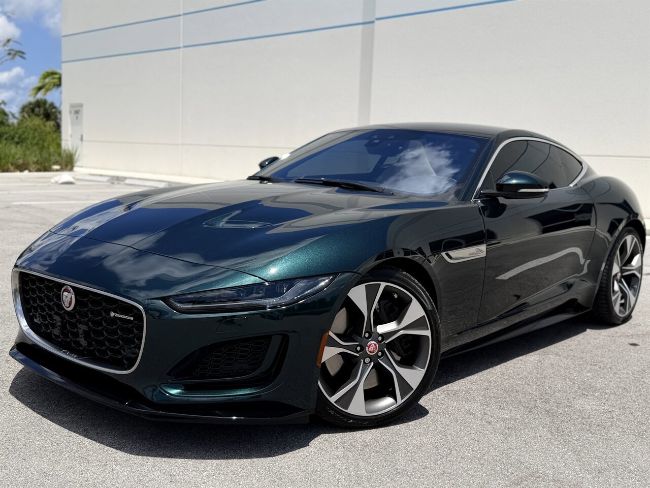 Used 2023 Jaguar F-TYPE R-Dynamic AWD/4WD image 2