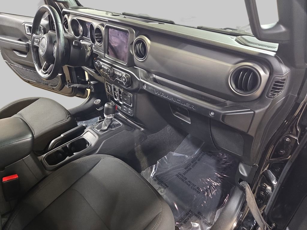 Used 2022 Jeep Wrangler Unlimited Willys image 11