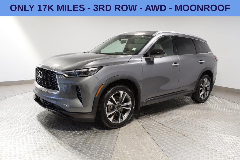 Used 2023 INFINITI QX60 Luxe w/ Vision Package AWD/4WD image 3