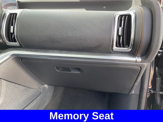 Used 2025 Ford Expedition Tremor AWD/4WD image 38