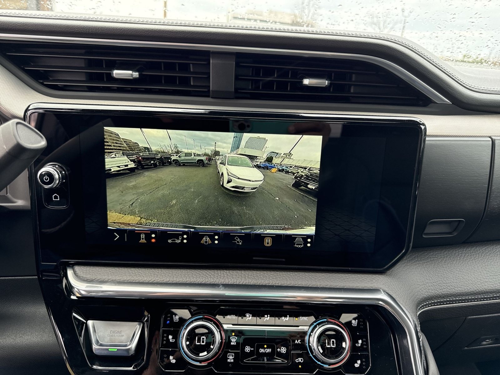 New 2026 GMC Sierra 3500 Denali AWD/4WD image 19
