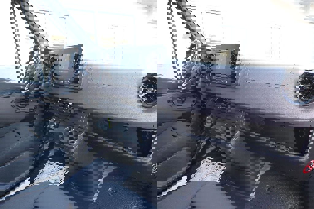 Used 2023 Mercedes-Benz Sprinter 4500 w/ Acoustic Package image 28