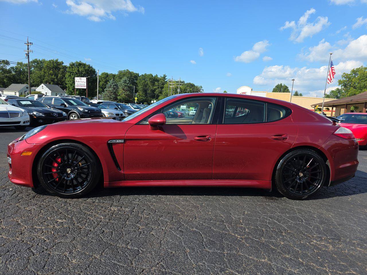 Used 2013 Porsche Panamera GTS AWD/4WD image 19