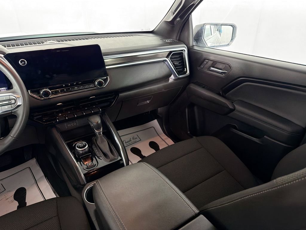 Used 2024 GMC Canyon Elevation w/ Convenience Package image 23